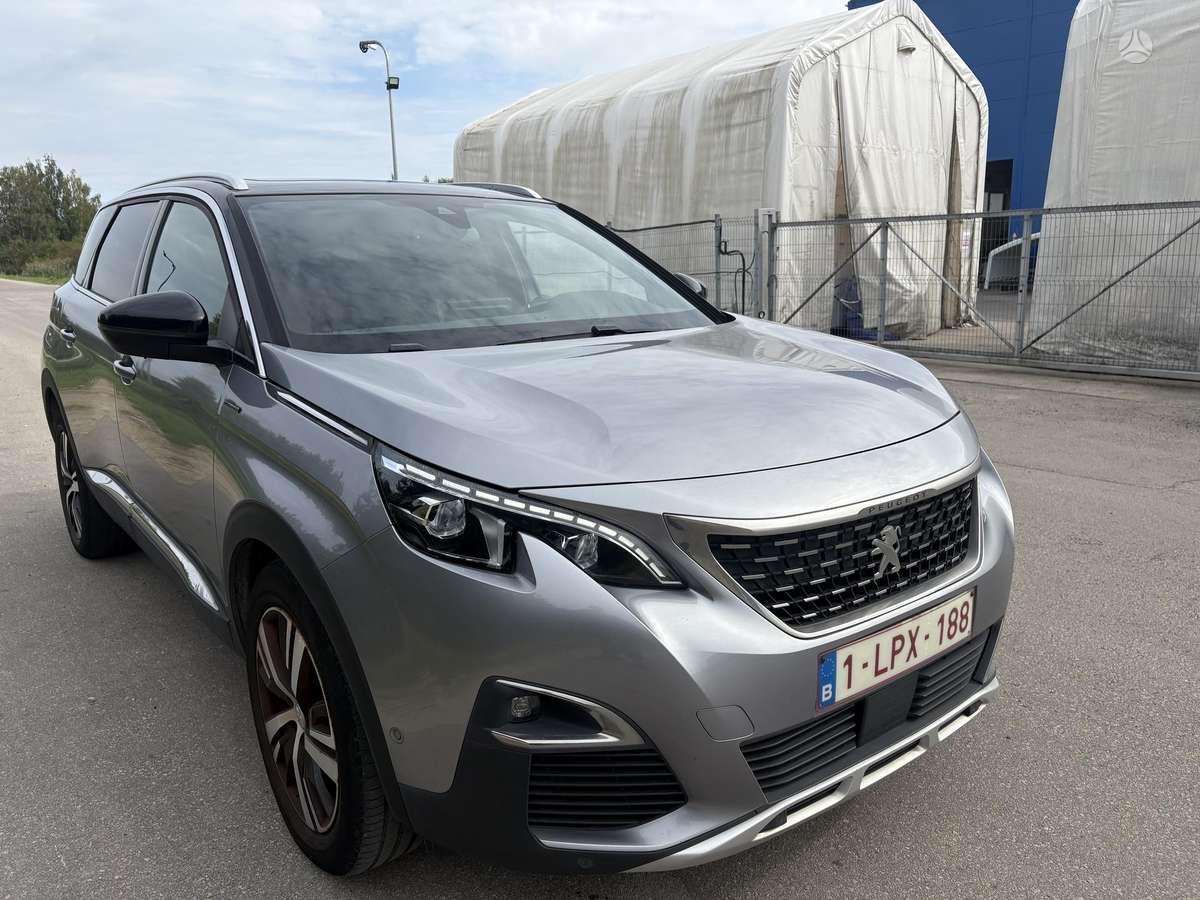 Peugeot 5008 - 8