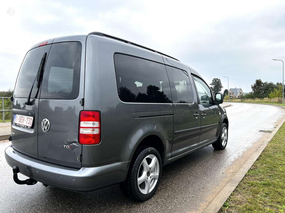 Volkswagen Caddy Maxi - 8