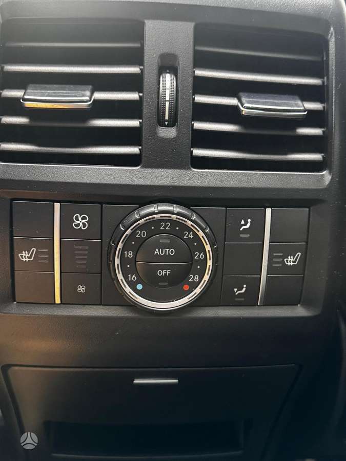 Mercedes-Benz GLS350 - 2