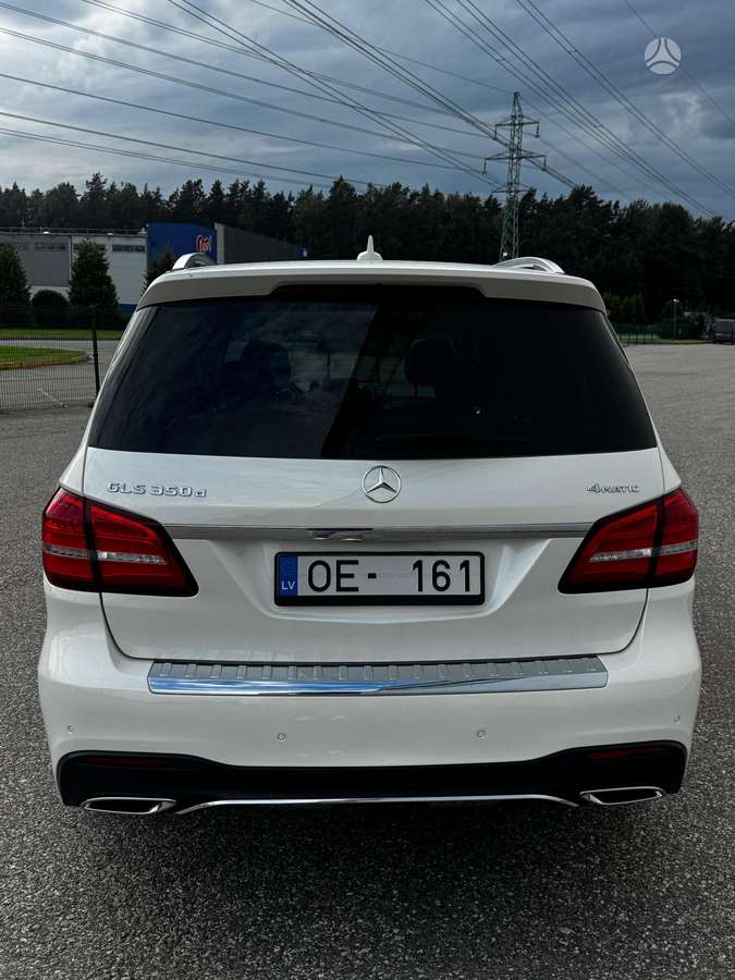 Mercedes-Benz GLS350 - 7