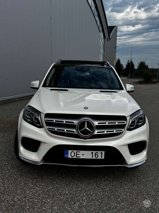 Mercedes-Benz GLS350 - 8