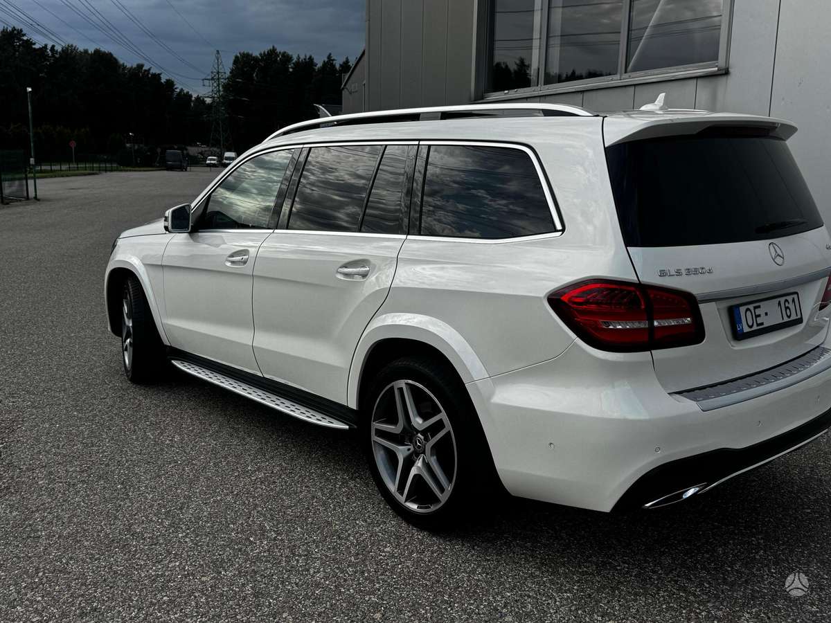 Mercedes-Benz GLS350 - 9