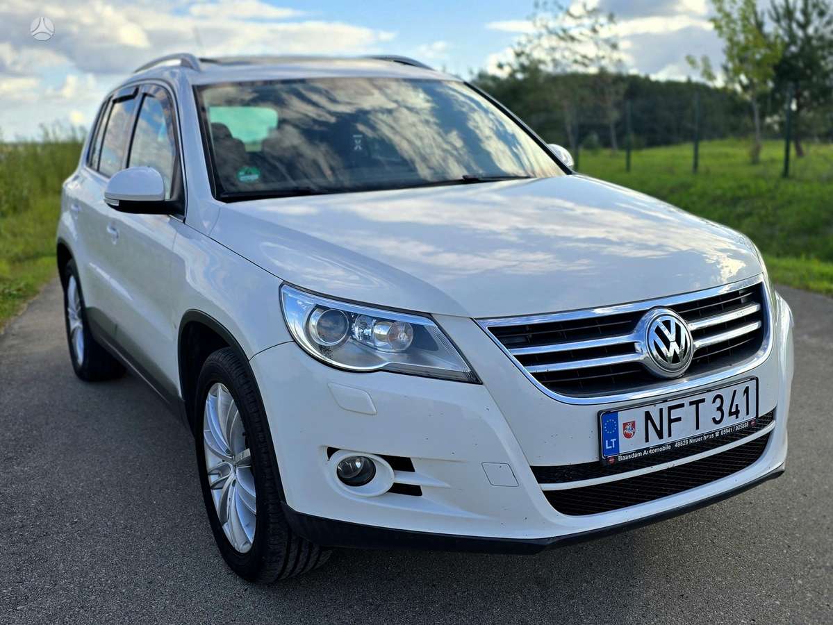 Volkswagen Tiguan - 2