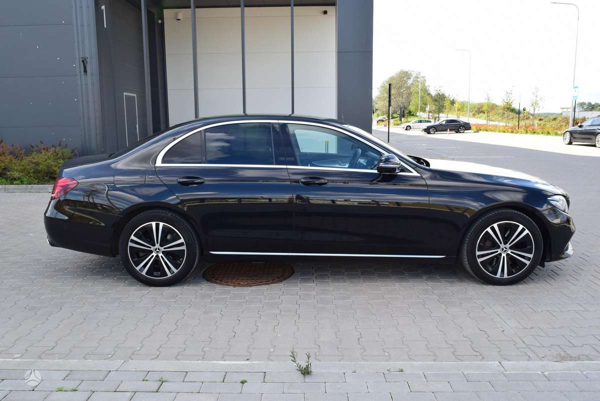 Mercedes-Benz E400 - 8