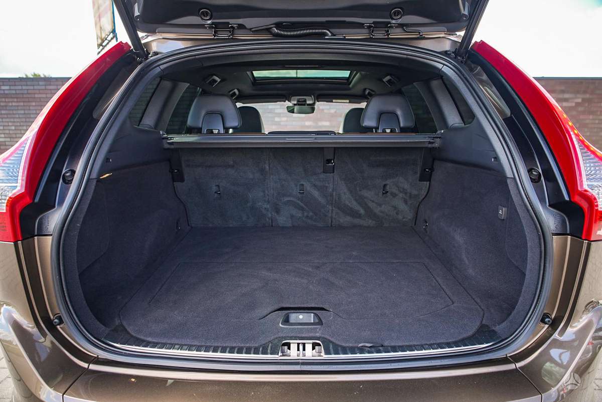 Volvo XC60 - 10