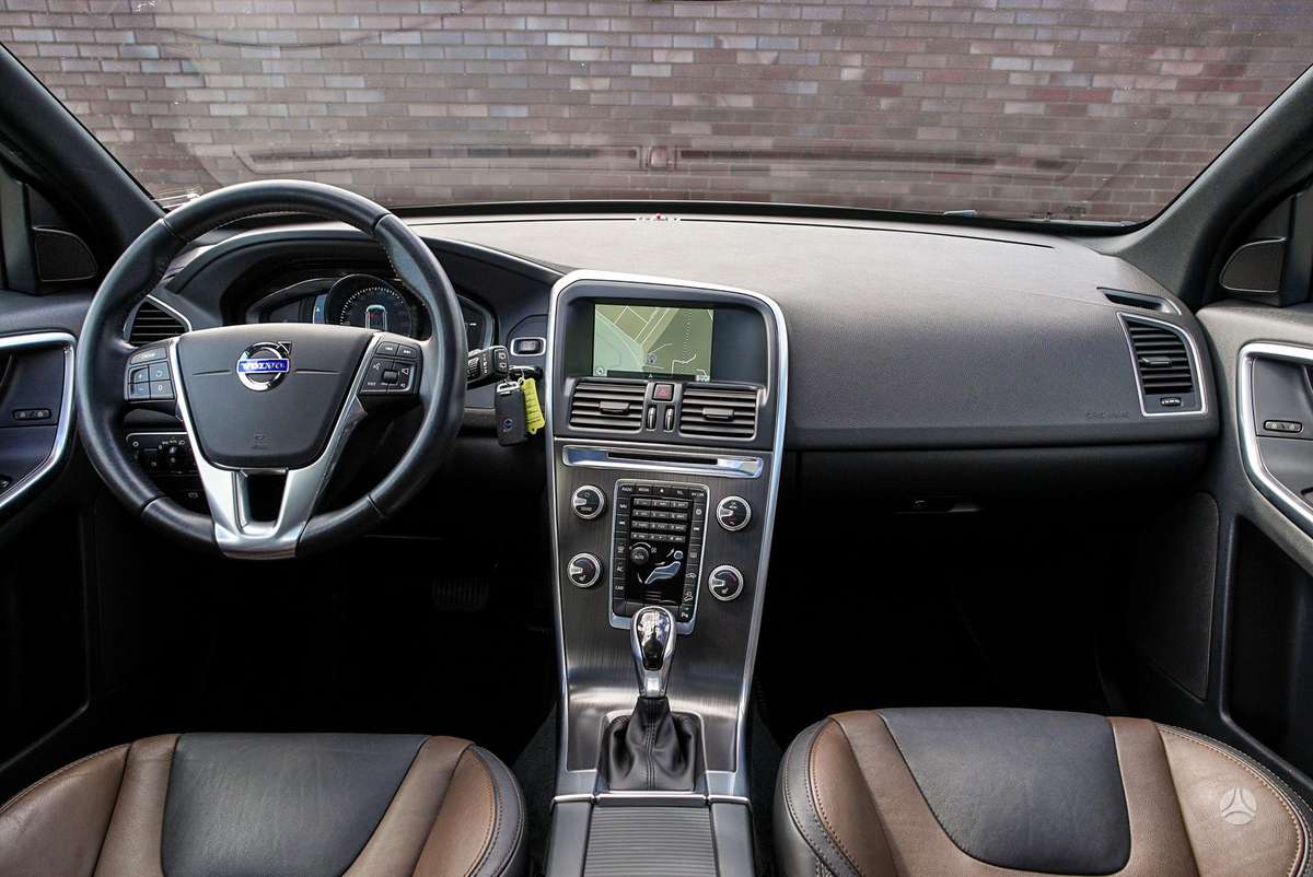 Volvo XC60 - 12