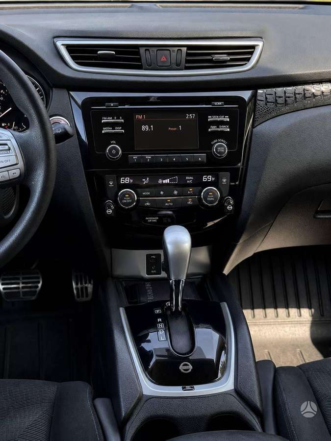 Nissan Qashqai - 7