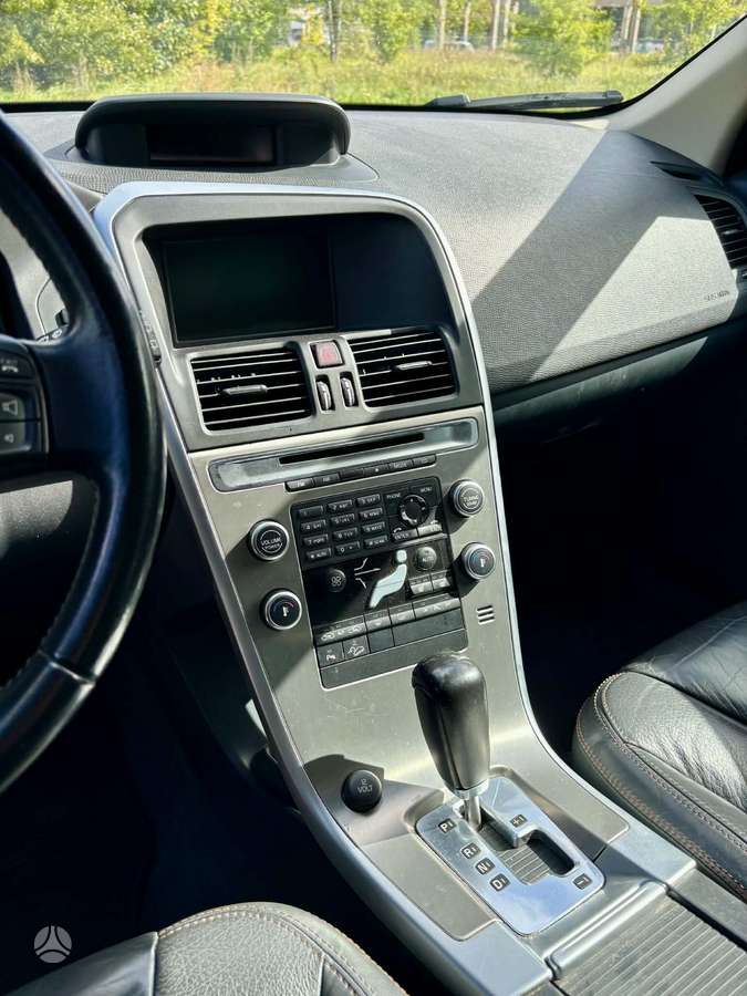 Volvo XC60 - 4