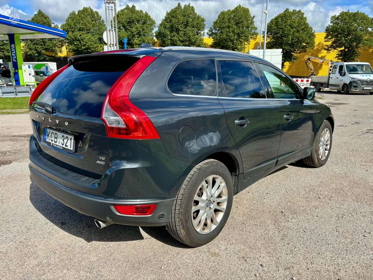 Volvo XC60 - 8