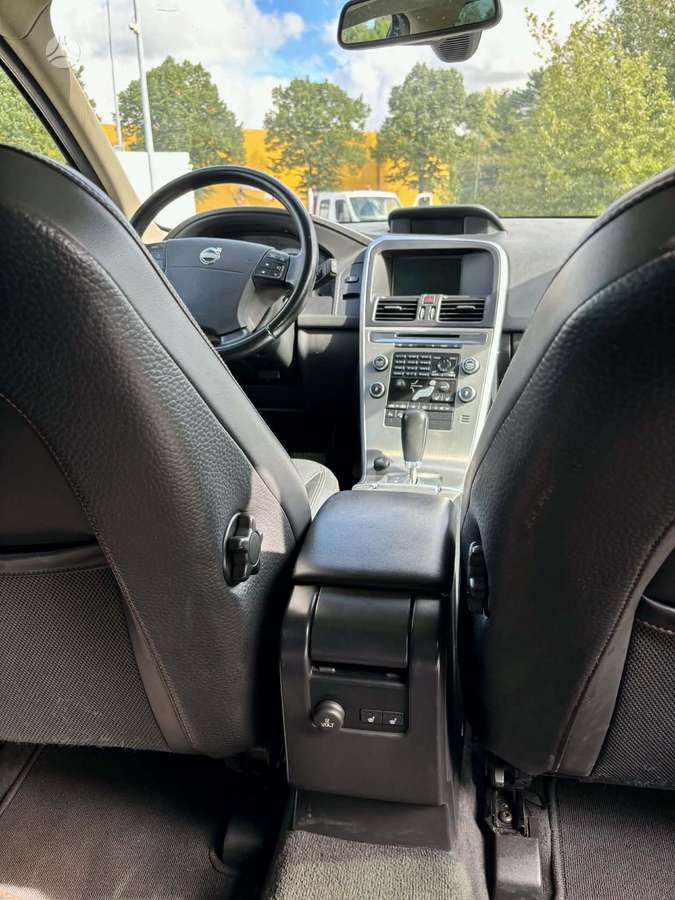 Volvo XC60 - 9