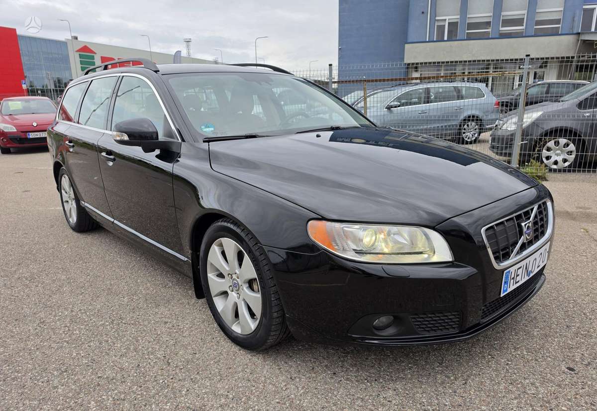Volvo V70 - 3