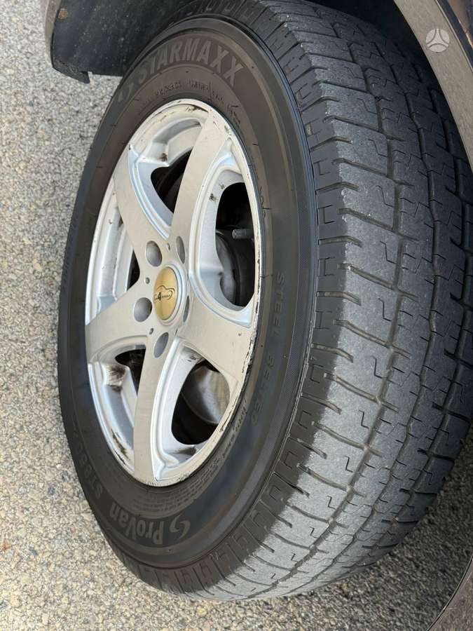 Volkswagen Transporter - 6