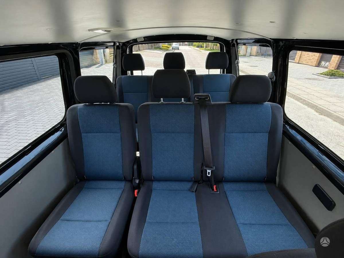 Volkswagen Transporter - 12
