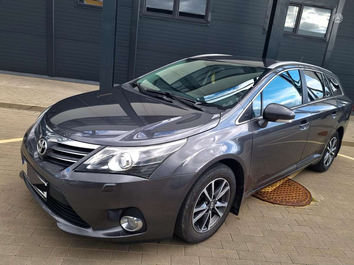 Toyota Avensis - 3