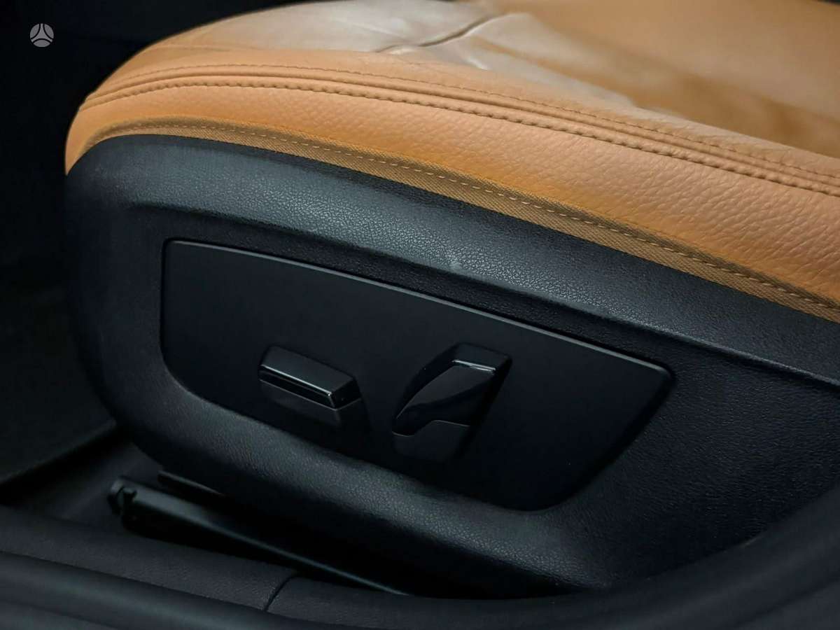 BMW 520, 2.0 l., Седан