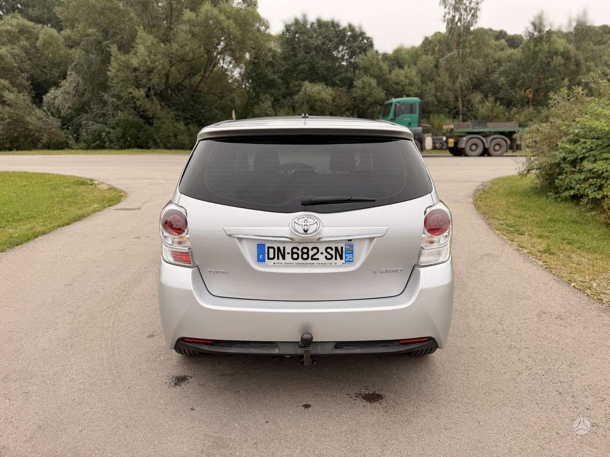 Toyota Verso - 6
