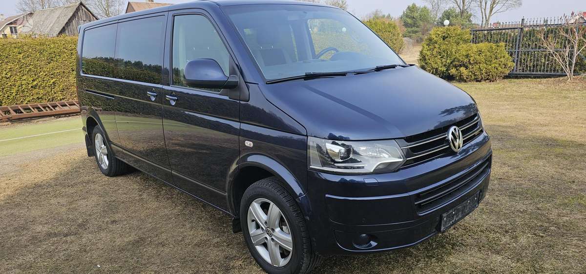 Volkswagen Caravelle - 4