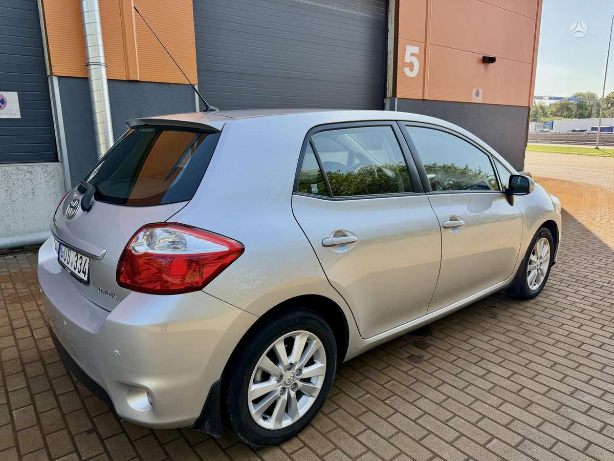 Toyota Auris - 9