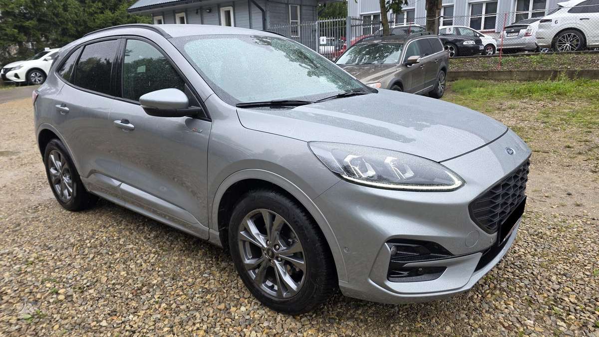 Ford Kuga - 3