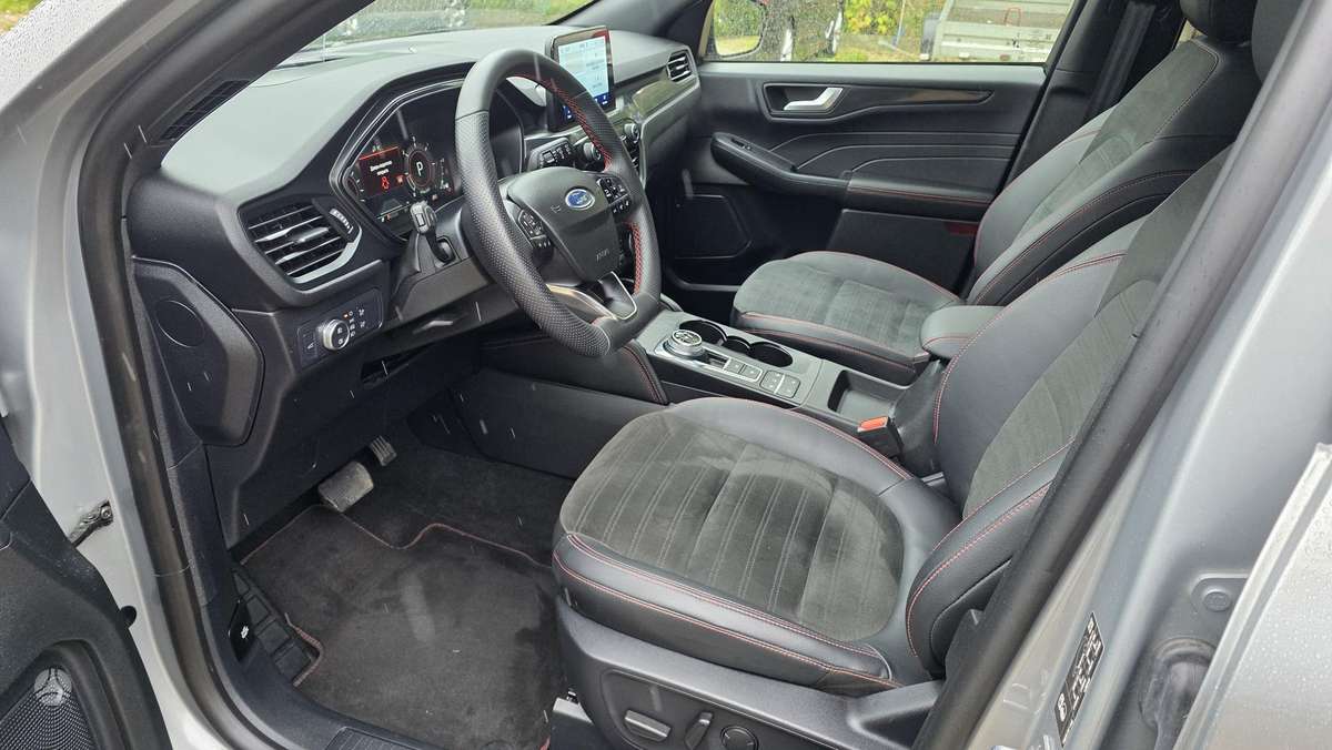 Ford Kuga - 9