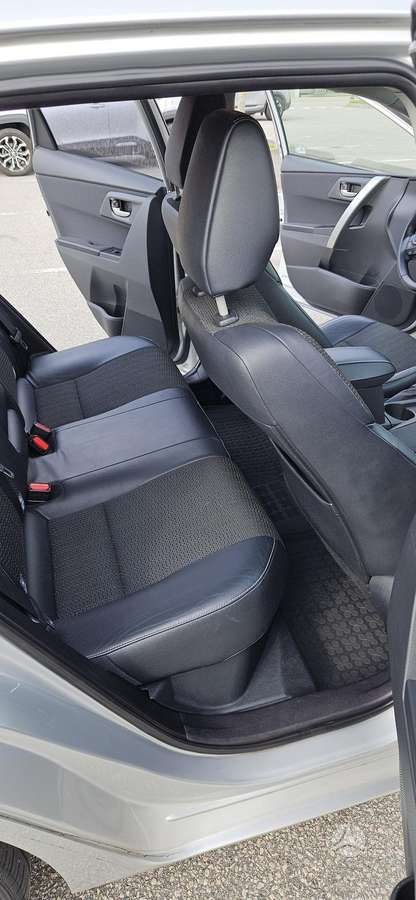 Toyota Auris - 2