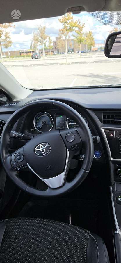Toyota Auris - 7