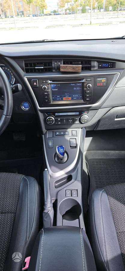 Toyota Auris - 8
