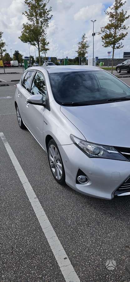Toyota Auris - 12