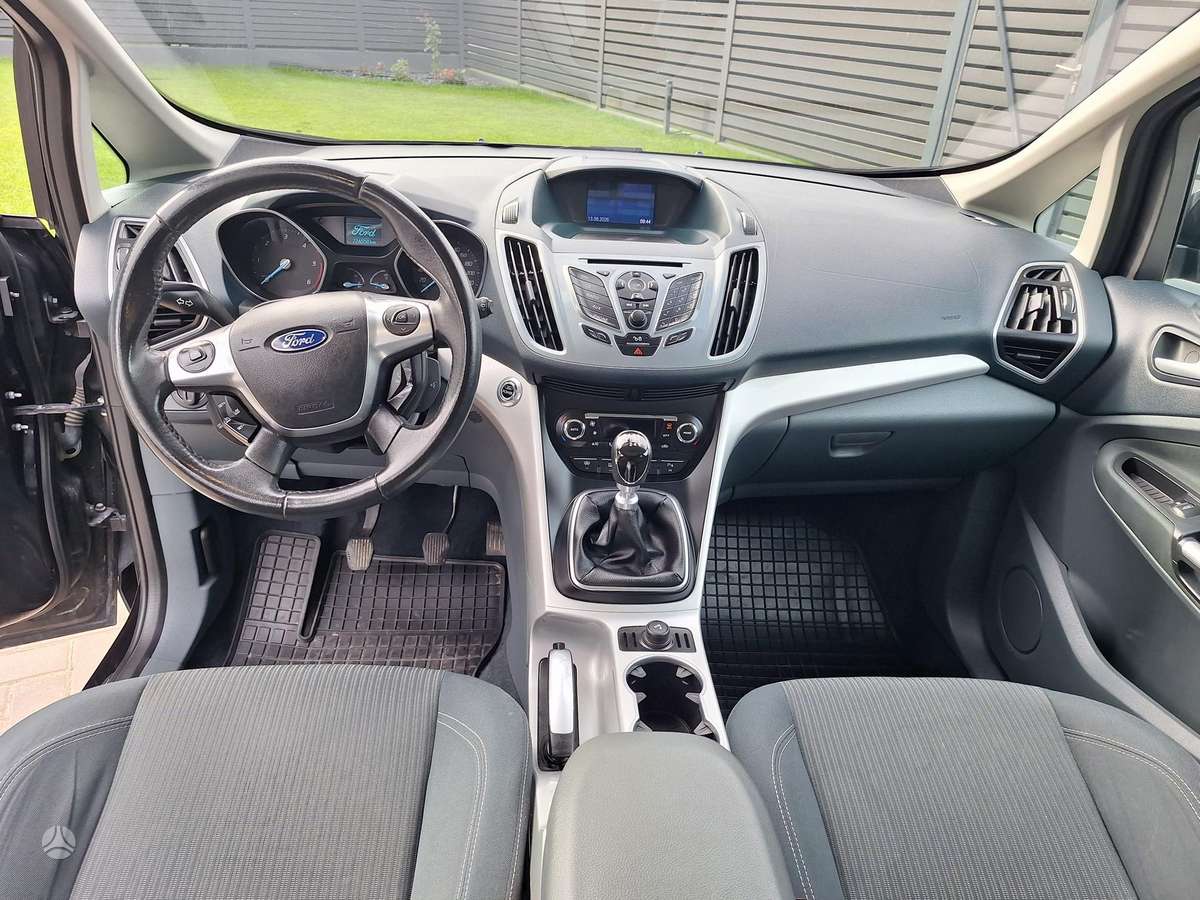 Ford Grand C-MAX - 8