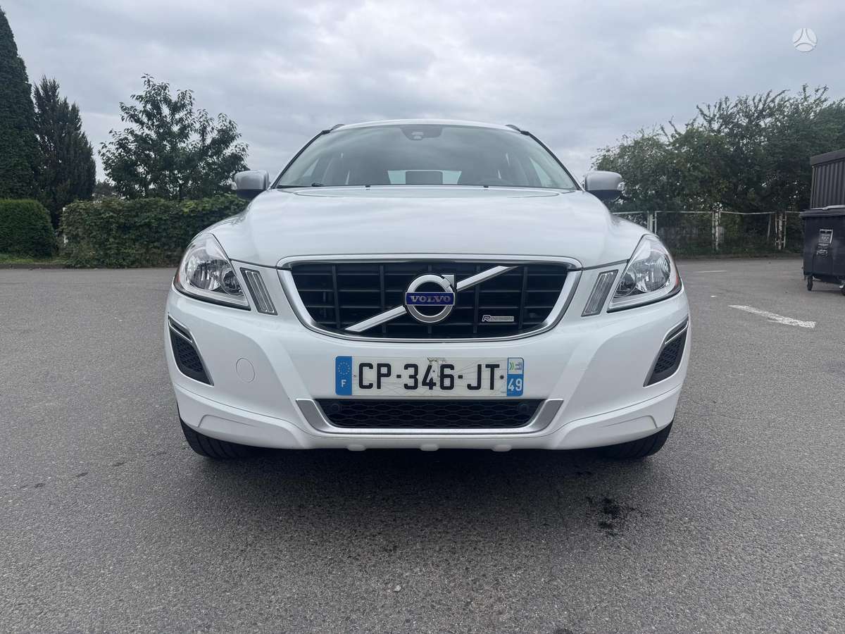 Volvo XC60 - 2