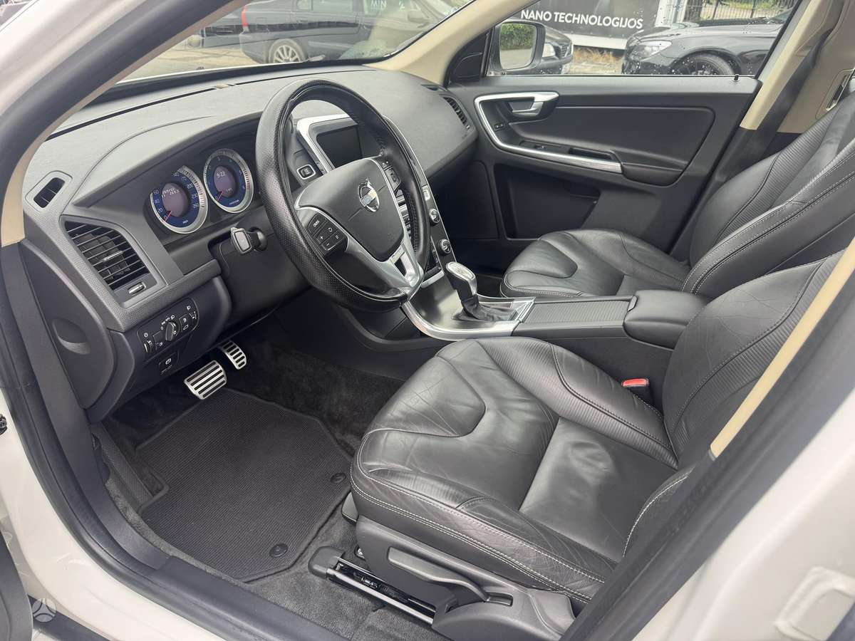 Volvo XC60 - 9