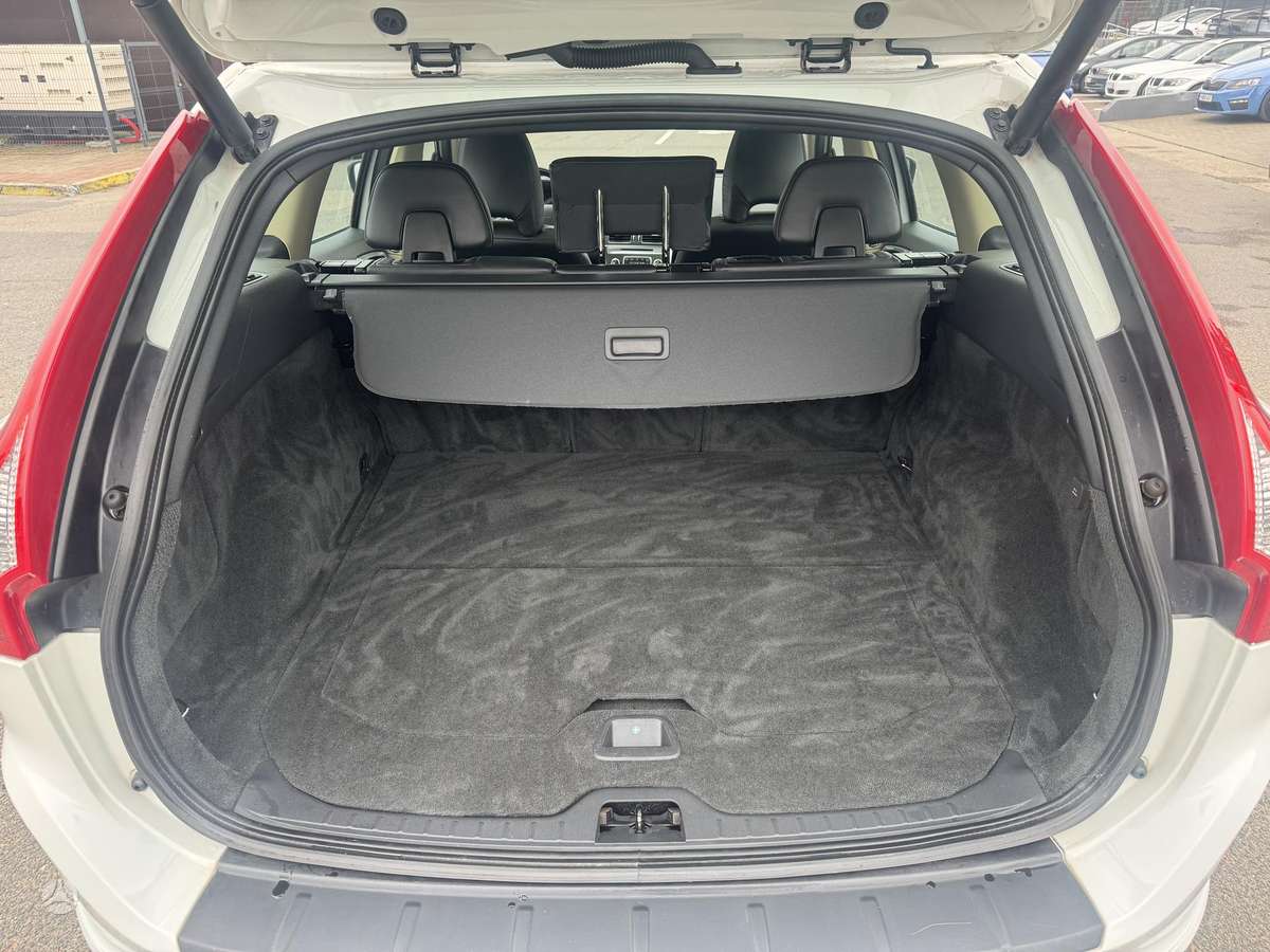 Volvo XC60 - 12