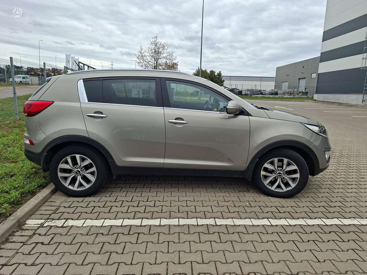 KIA Sportage - 1