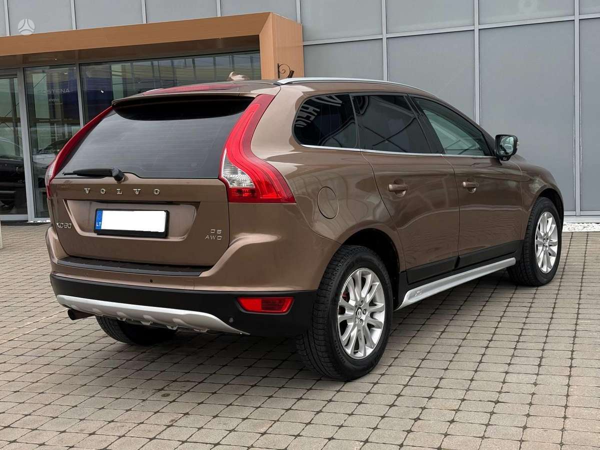Volvo XC60 - 8
