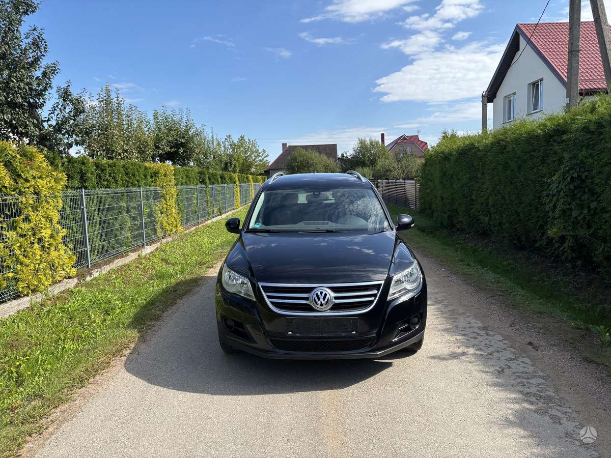 Volkswagen Tiguan - 3