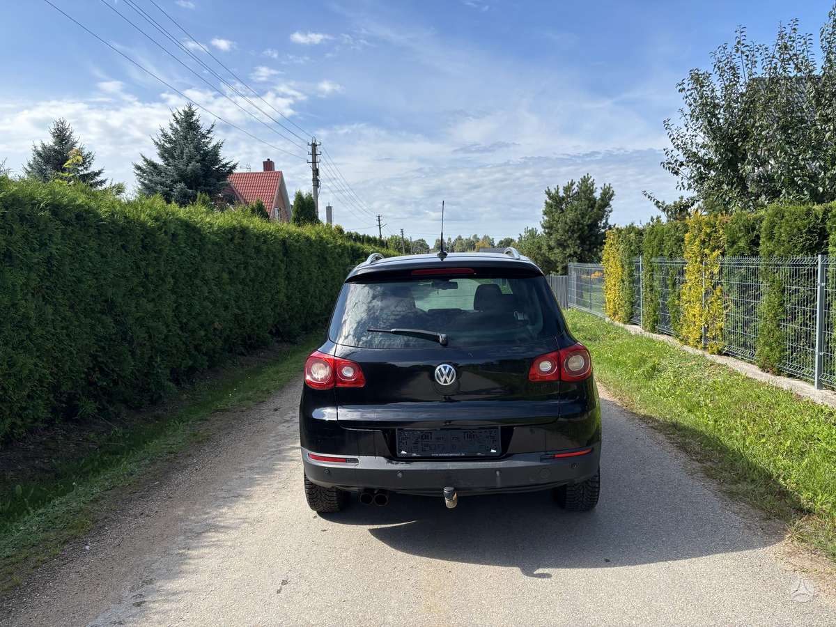 Volkswagen Tiguan - 6