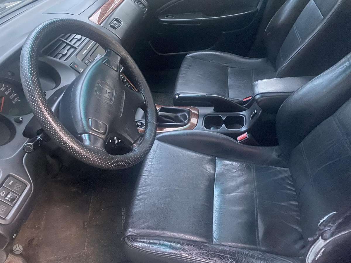 Honda Accord - 5