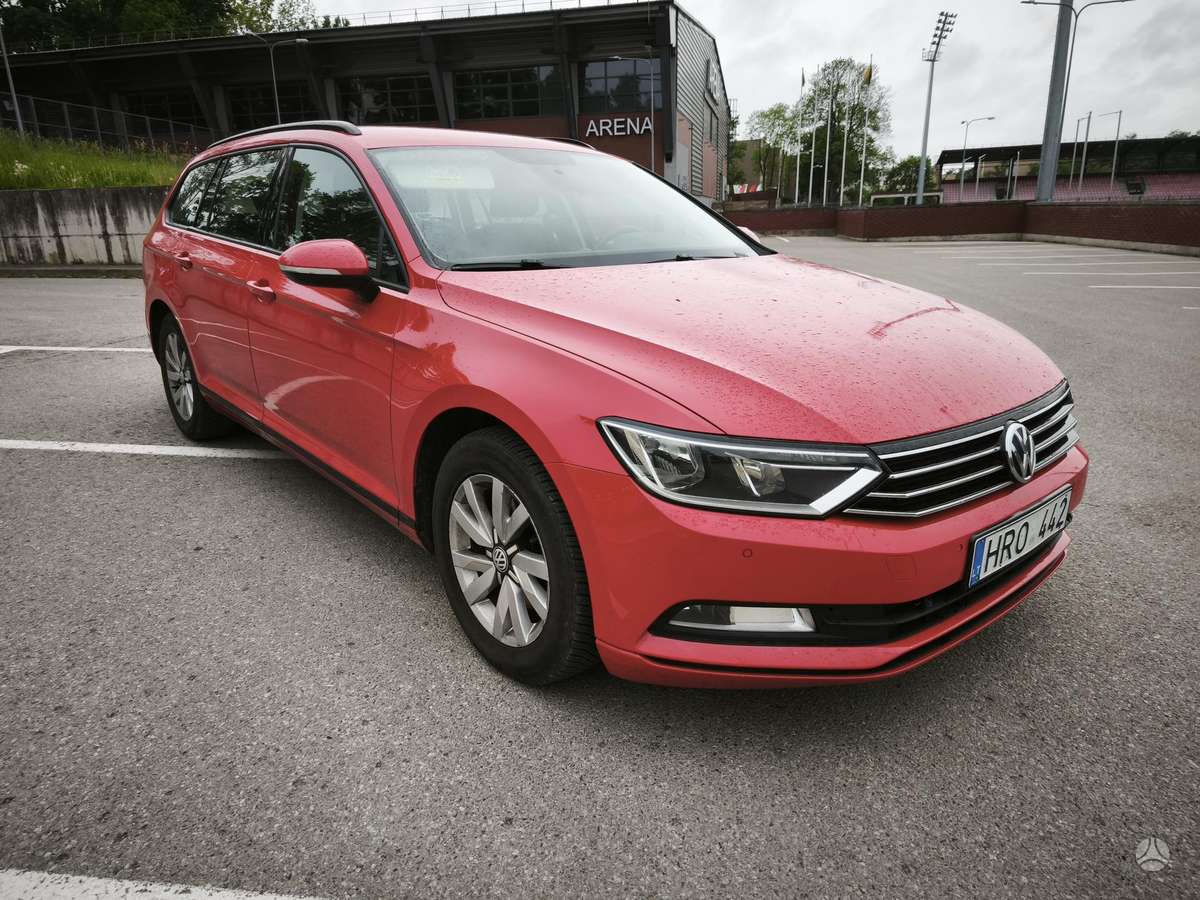 Volkswagen Passat - 2