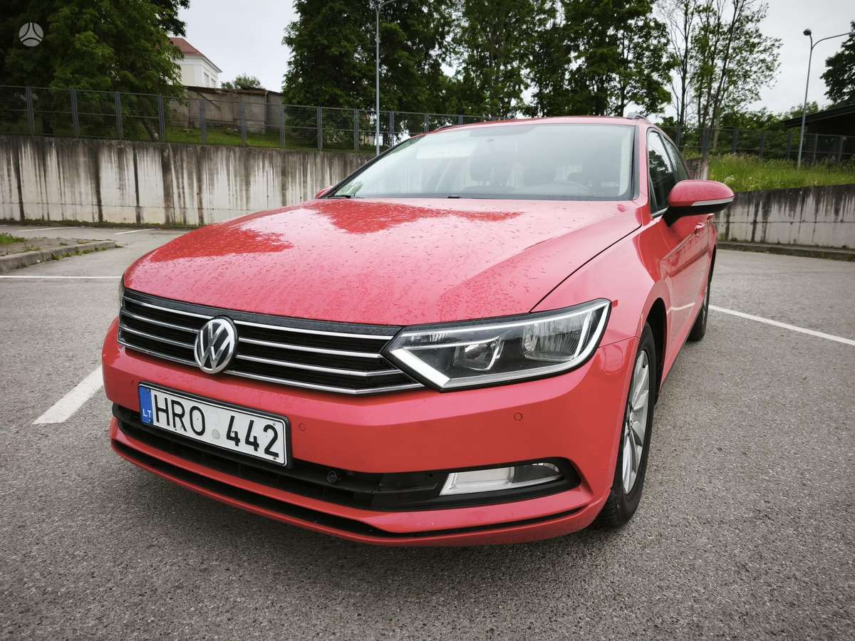 Volkswagen Passat - 4