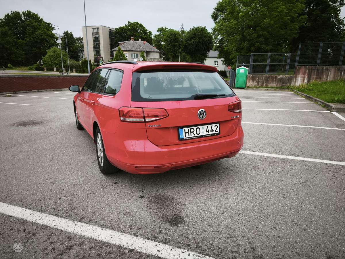 Volkswagen Passat - 8