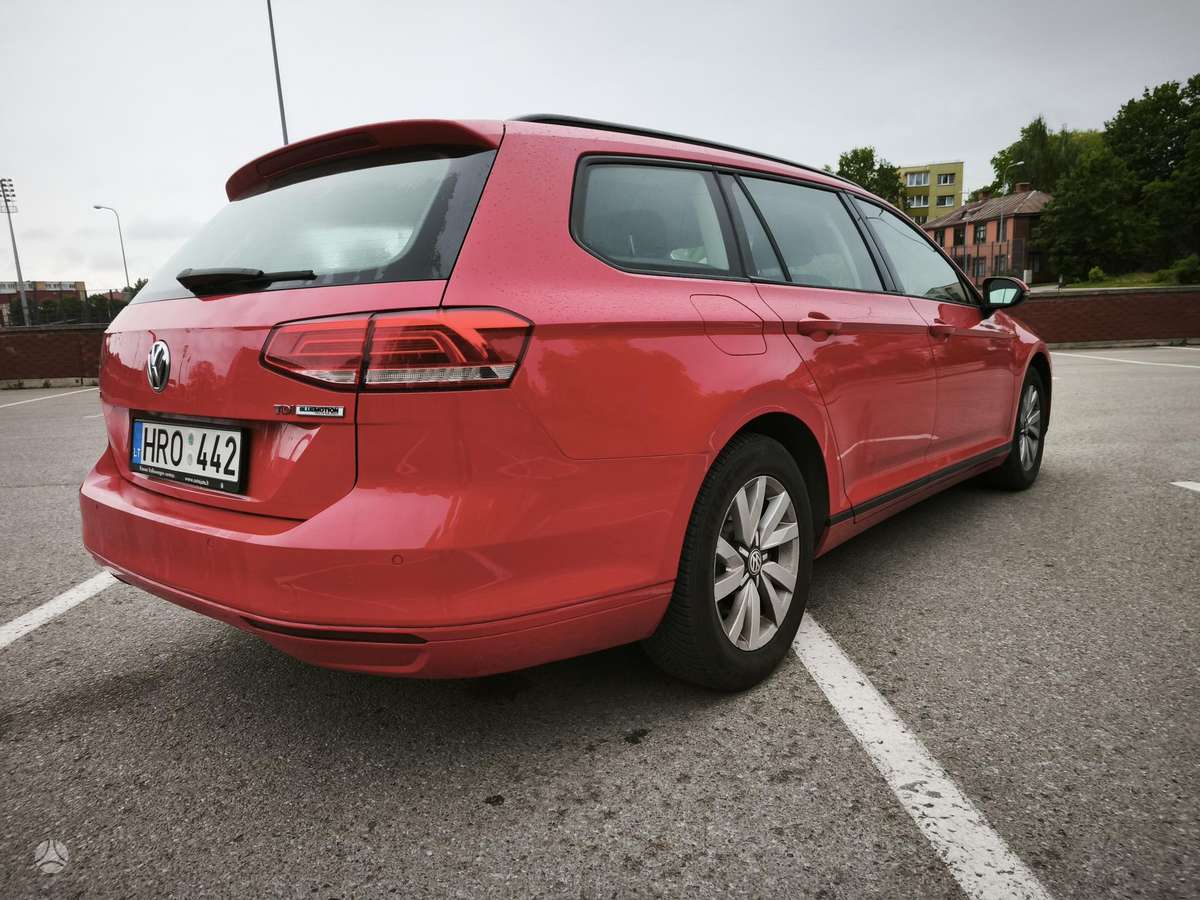 Volkswagen Passat - 10