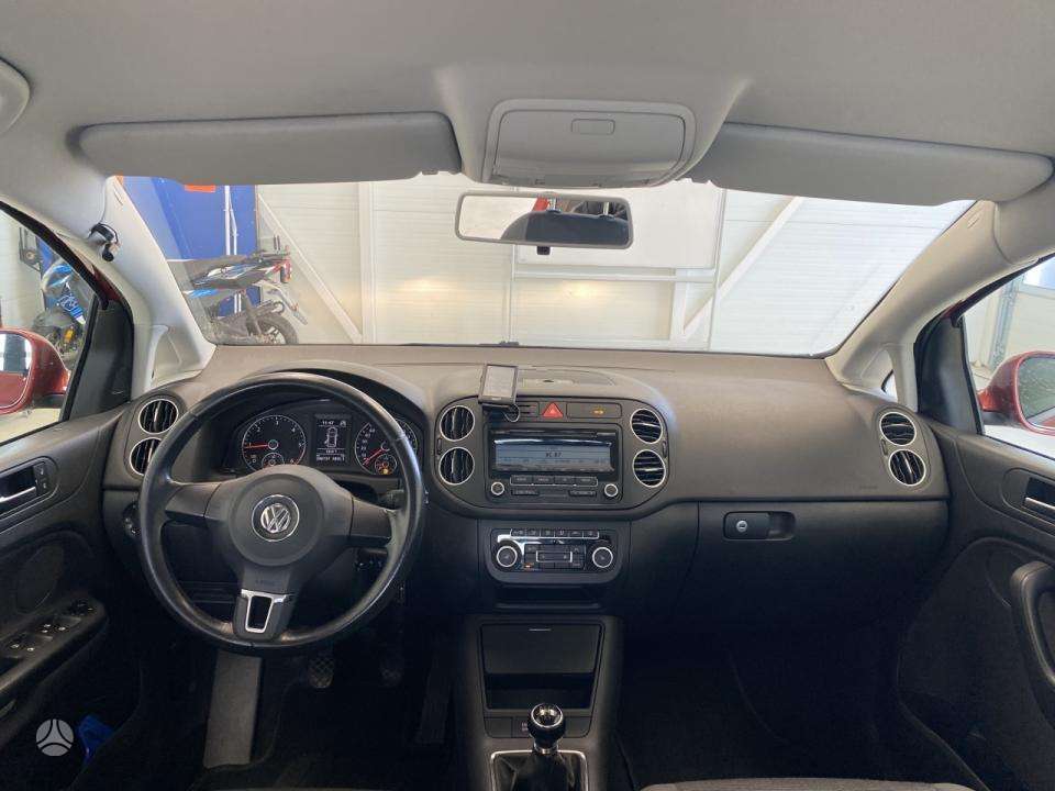Volkswagen Golf Plus - 11