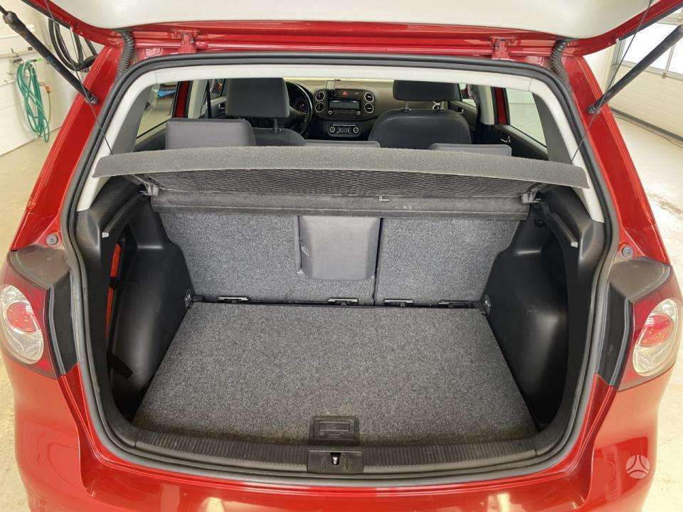 Volkswagen Golf Plus - 12