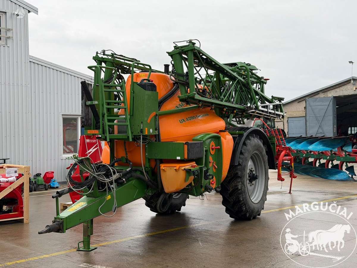 Amazone UX 4200 Special, 4200 ltr, 24, sprayers