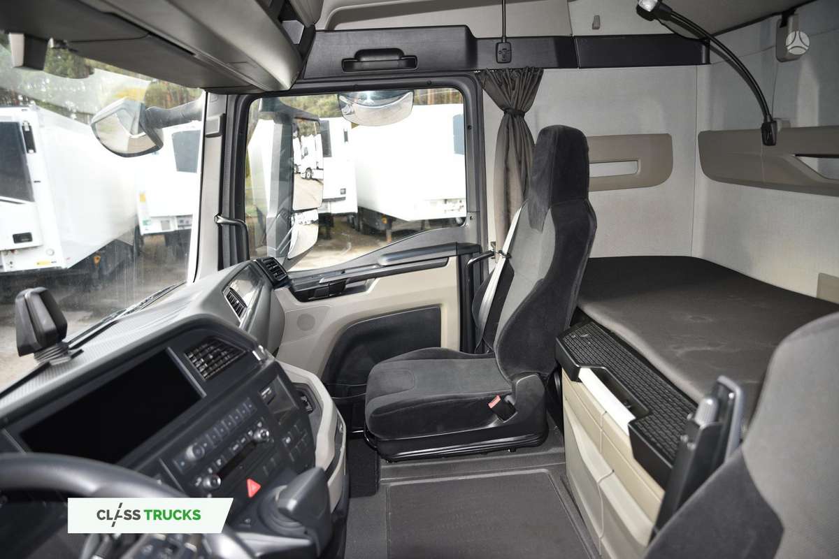 MAN TGX 18.480 GX Cab, ACC, double sleeper
