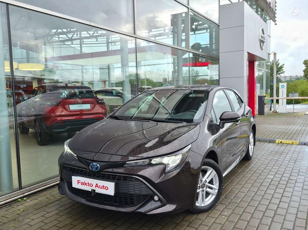 Toyota Corolla - 1