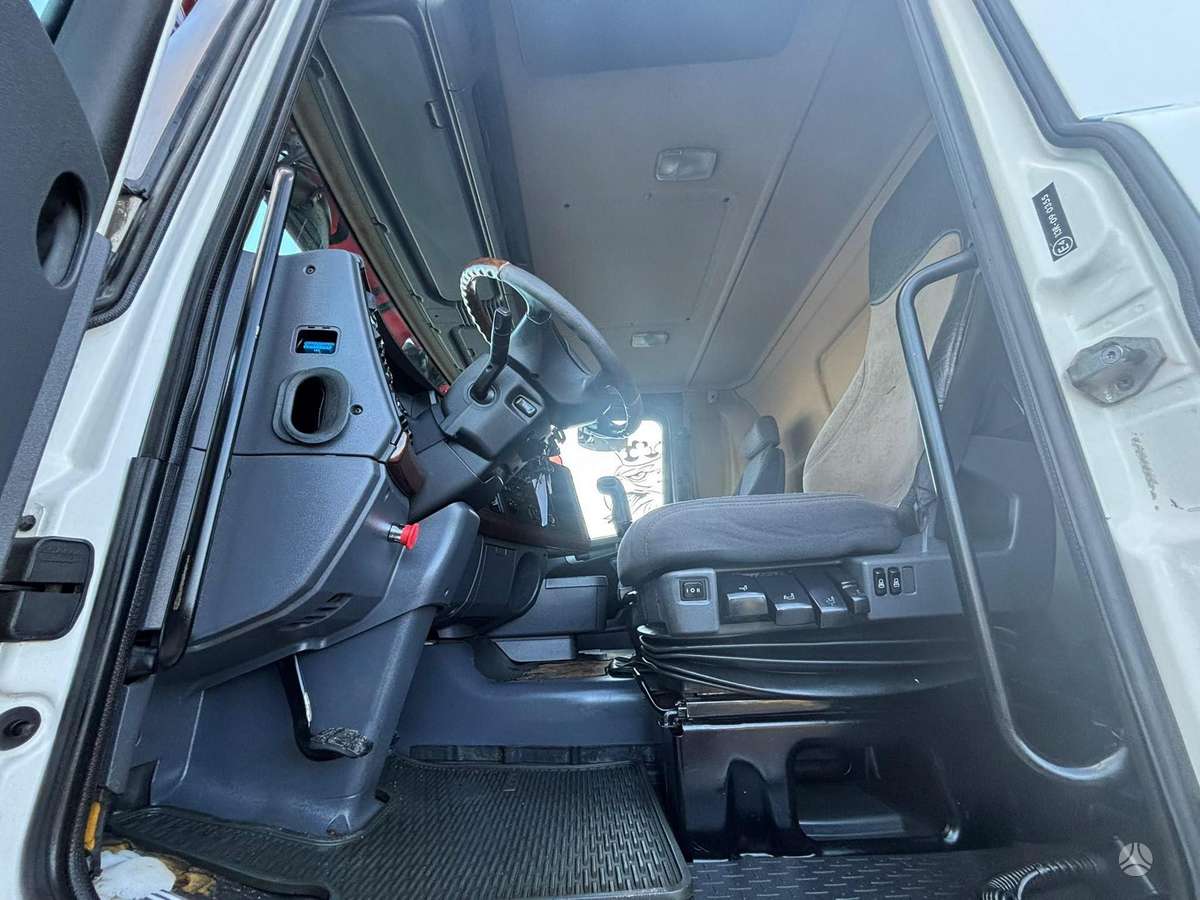 Scania R 420 6x2, самосвалы с краном
