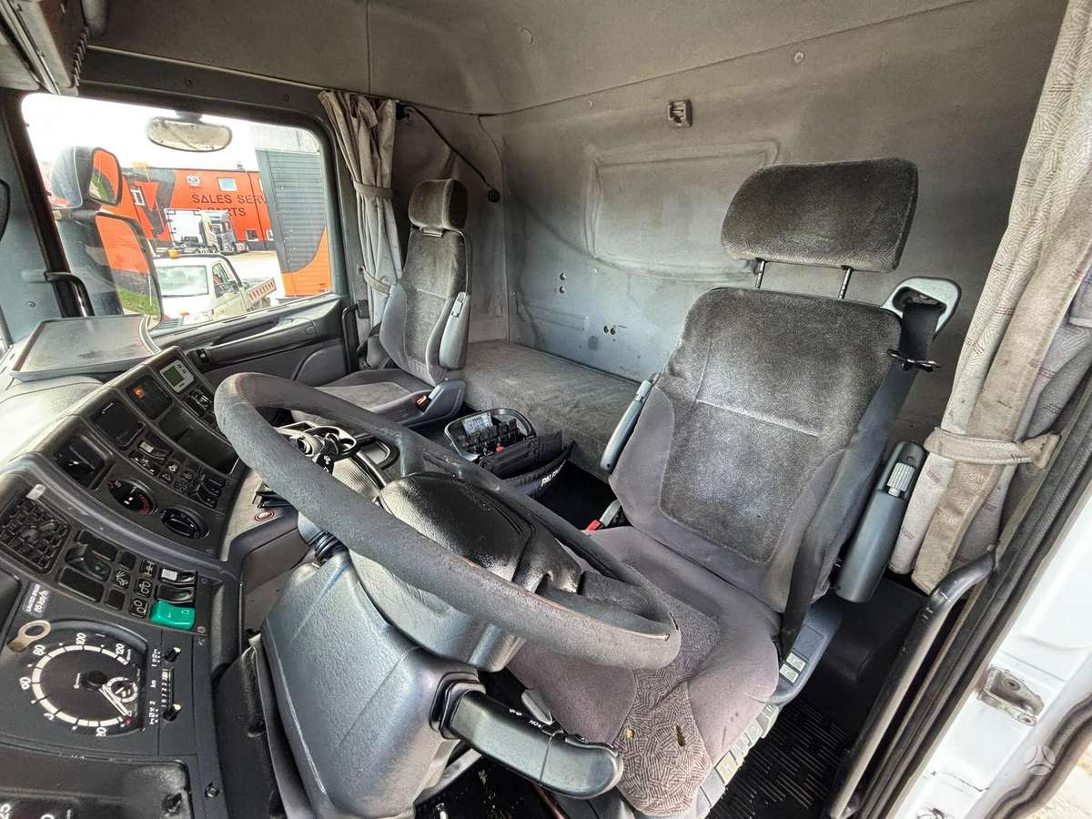 Scania R 114 6x2, crane trucks