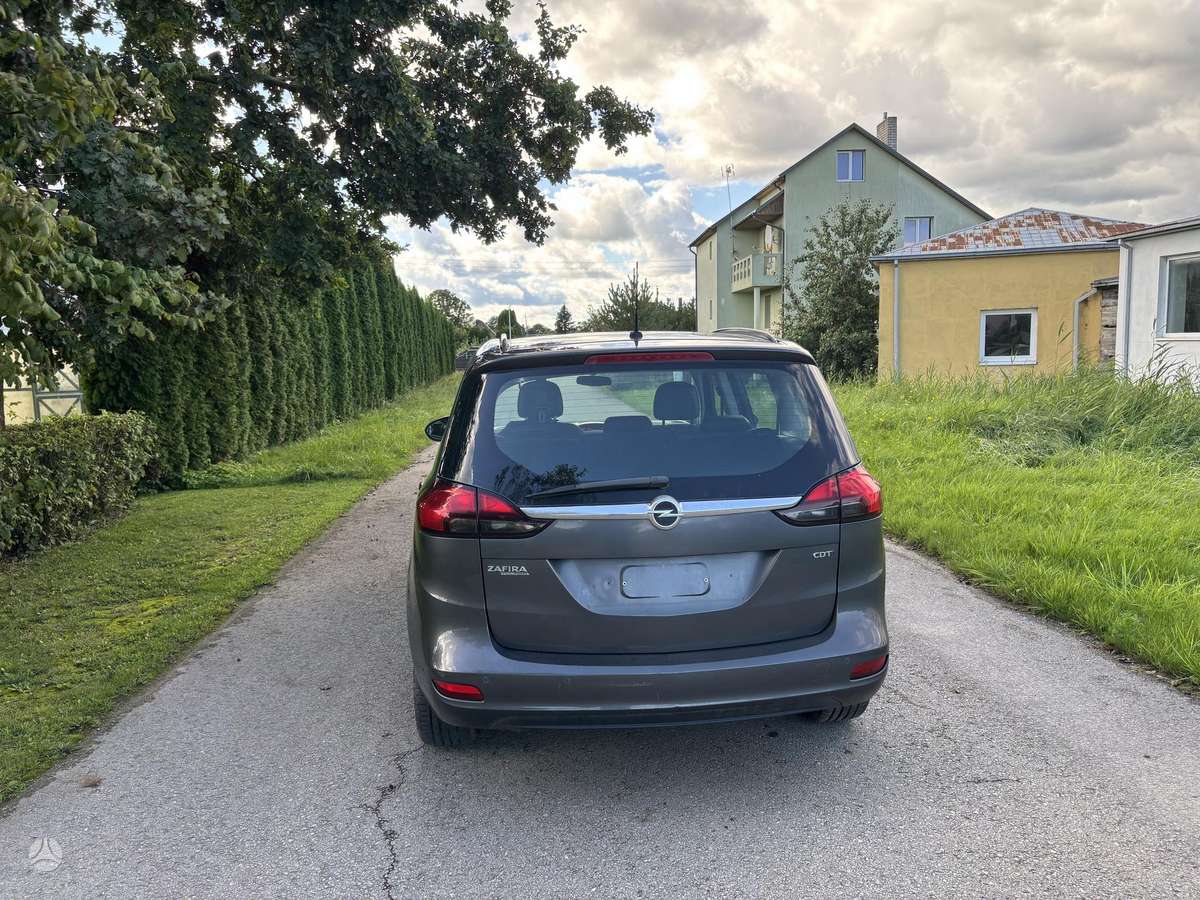 Opel Zafira - 6