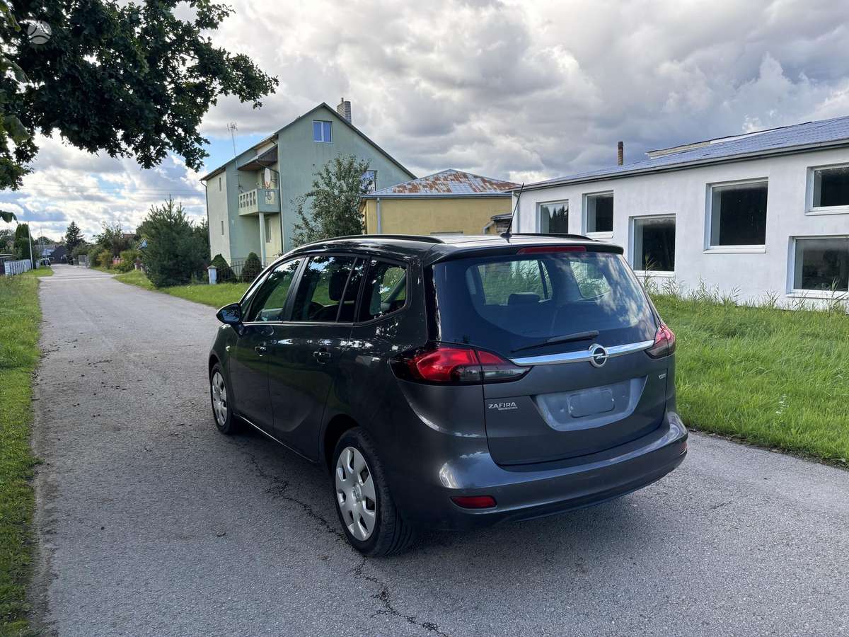 Opel Zafira - 7